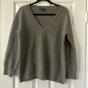 James Perse V-Neck Oversized Sweater in Grey/Green Size 0
